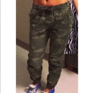 Camo pants